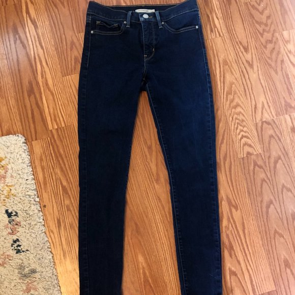 Jeans - Picture 1 of 6